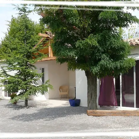 Hotell De La Couronne Lablachère