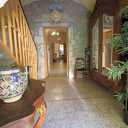 De La Couronne Hotel Lablachere